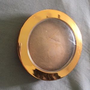 VS Baked Mineral Bronzing Powder
